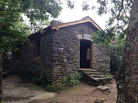 Кровавая гора CCC Shelter.JPG