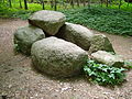 Originalbild (Dolmen von Büdelsdorf, von links)