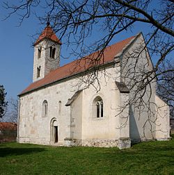 Felsőregmec román kori temploma
