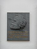 Gedenktafel am Karl-Marx-Haus in Trier von Michael Trierweiler (2007)[191]