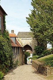 De Tour-Porte (voormalige kasteelpoort)