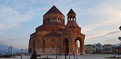 Kathedrale der Heiligen Muttergottes zu Stepanakert, 2019.