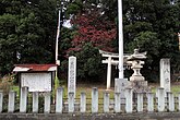 兜山古墳・八幡神社