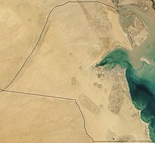 A satellite image of Kuwait reveals its desert topography. Satellite image of Kuwait in November 2001.jpg