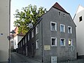 Wohnhaus in Ecklage und in offener Bebauung