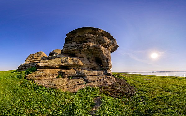 433. Скалы «Каменные палатки» у поселка Слюдорудник, Кыштымский городской округ Автор — Veldevg