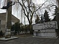 Меморіал односельцям, полеглим в Другій світовій війні (демонтований в памках декомунізації)