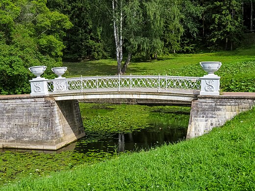 919. Чугунный мост у «Храма дружбы», Павловск Автор — Никонико962