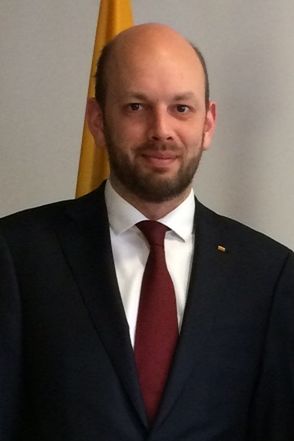 Datei:Darius Skusevičius.jpg