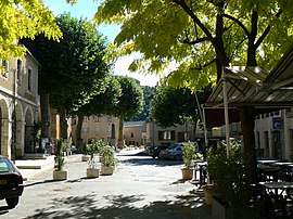 The centre of the village of Ispagnac