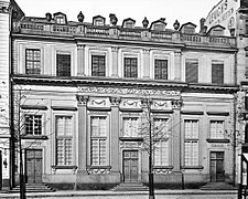 L'ancien temple, sur la Goetheplatz, détruit en 1944