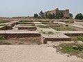 Resti dell'Apadana di Susa costruita da Dario I. Rimangono solo le fondamenta, ma su questa struttura c'era, un tempo, una grande sala con colonne.