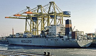 Die Nedlloyd Hollandia im hafen von Hamburg (1986)