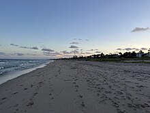 Coastline of Delray Beach facing southwards Northern Delray Beach facing southwards.jpg