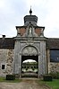 Le porche d'entrée de l'ancienne Abbaye de Grandpré