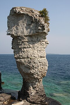 Rock pillar (seastack) on Flowerpot Island - Georgian Bay - Ontario, Canada - 2 Sept. 2011.jpg