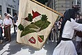 Wappen von Gmünd und Zimmern auf einer Fahne 2012