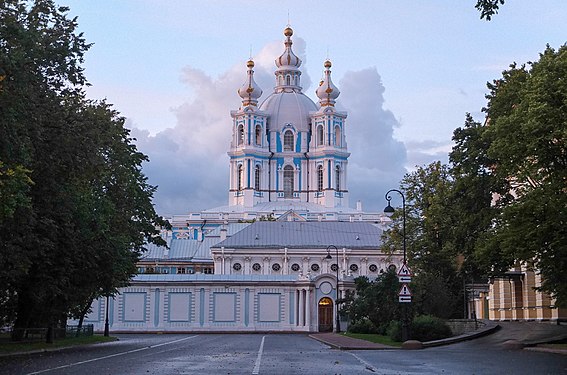 1170. Смольный собор, Санкт-Петербург Автор — Azmanova Natalia