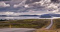 Þingvallavatn mit der Vulkaninsel Sandey