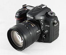 2017 Nikon D7100.jpg