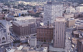 El edificio en 1964