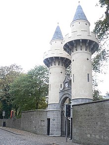 The Powis Gateway on College Bounds Aberdeen, ornateness giving false expectation - geograph.org.uk - 597965.jpg