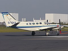 Cessna 425. jpg