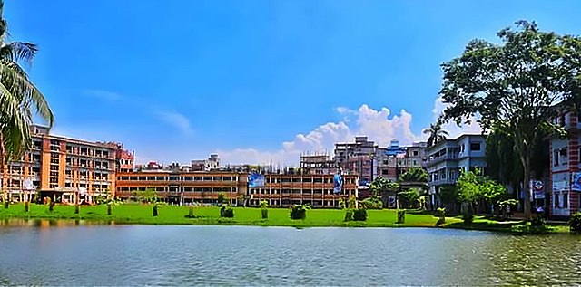 Das Geländer des Chanpur University Colleges