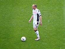 Murphy playing for Fulham in 2012 Danny Murphy Fulham v Norwich.jpg