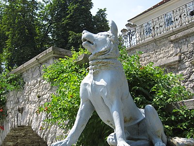 Статуя пса (Антон Доминик Фернкорн, литье, ок. 1870 года)