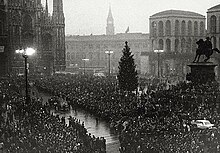 A passage of the funerals of the victims of the Piazza Fontana bombing. The funeral march goes through Milan Cathedral Square. Milan, 12 December 1969 Funerals Of The Victims Of The Piazza Fontana Bombing.jpg