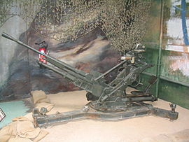 Сохранившаяся 25 CA 39 в сомюрском музее бронетехники