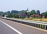 Linia wzdłuż drogi ekspresowej S3 w Karninie