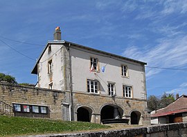 The town hall and wash house in La Vacheresse-et-la-Rouillie