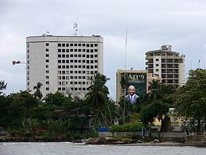 Libreville je hlavní město a finanční centrum Gabonu