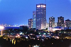 Mumbai night skyline.jpg