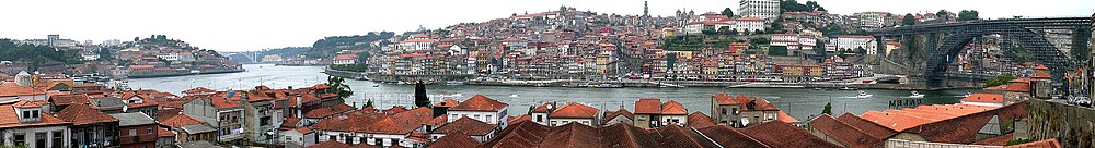 Vue op Porto _________