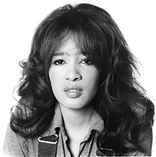 Ronnie Spector v roce 1971