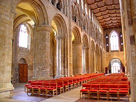 The Nave Selby Abbey Nave.jpg