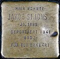 Stolperstein für Jakob Simons (Neumarkt 25)