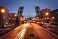 de Paseo de la Castellana, de Torres KIO, de Plaza de Castilla met de Obelisco de la Caja