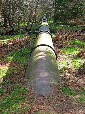 English: Water pipeline. ( 2 ).