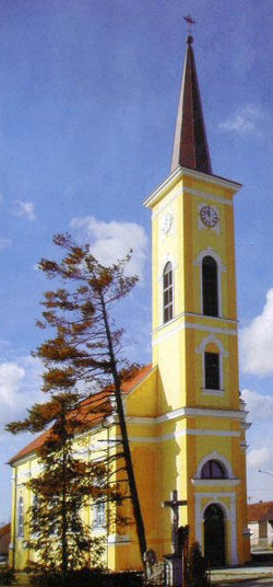 Ivanovac, rimokatolička crkva "Sv. Rozalija"