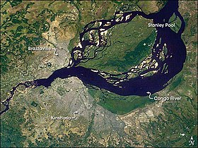 Image satellite du Pool Malebo avec l’île M’Bamou, Kinshasa et Brazzaville, prise par la NASA.