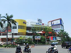 La Piazza 21 Kelapa Gading Jakarta.JPG