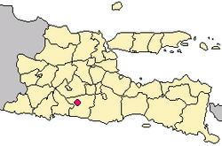 東ジャワ州における位置の位置図