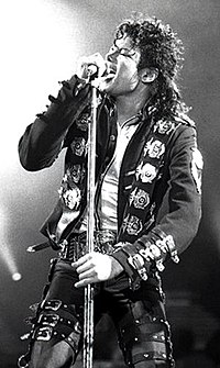 Michael Jackson in 1988.jpg