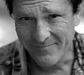 Michael Madsen interpreta Walter Clark Sr.