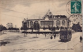 Carte postale ancienne de la place de Catalogne et le boulevard du Canigou