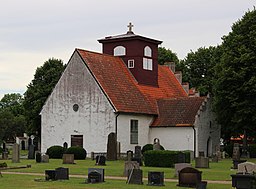 Rinkaby kyrka i juli 2016
